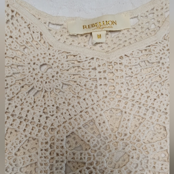 Rebellion Cream Crochet Crop Top - Picture 6 of 11